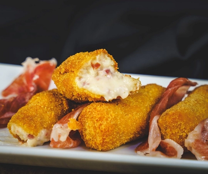 Interior de las croquetas de jamón